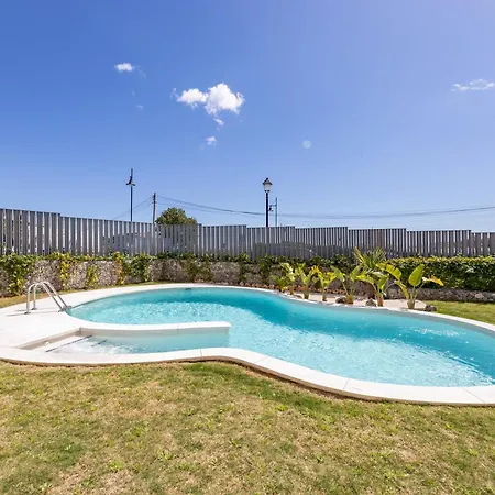 Bright & Modern Pacos Retreat - 3 Bedroom - Pass The Keys