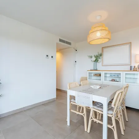 아파트 Bright & Modern Pacos Retreat - 3 Bedroom - Pass The Keys 푸엔히롤라